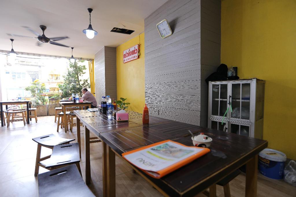 Ck2 Hotel Bangkok Eksteriør billede